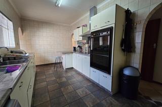 4 Bedroom Property for Sale in Magalieskruin Gauteng