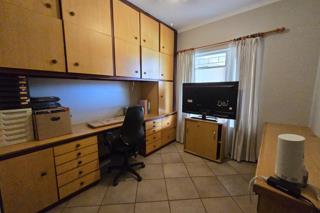 4 Bedroom Property for Sale in Magalieskruin Gauteng