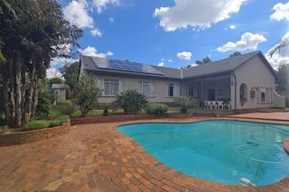 4 Bedroom Property for Sale in Magalieskruin Gauteng