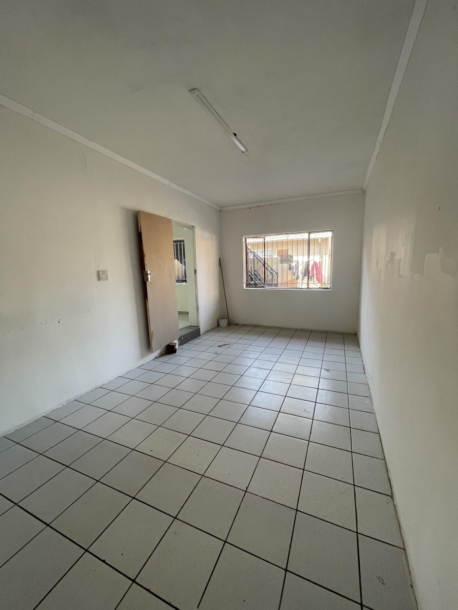 To Let 3 Bedroom Property for Rent in Erasmia Gauteng
