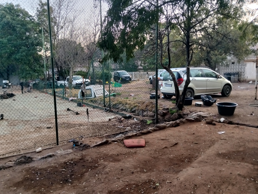 8 Bedroom Property for Sale in Ferndale Gauteng