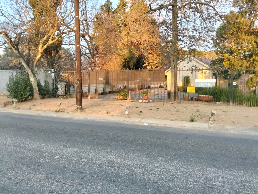 8 Bedroom Property for Sale in Ferndale Gauteng