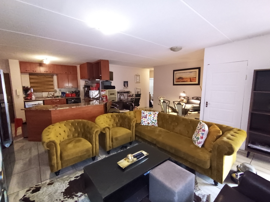 To Let 2 Bedroom Property for Rent in Dainfern Gauteng