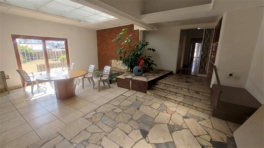 4 Bedroom Property for Sale in Selcourt Gauteng