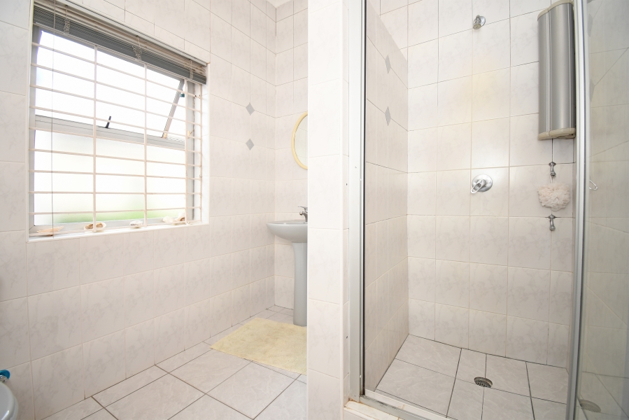 3 Bedroom Property for Sale in Crosby Gauteng