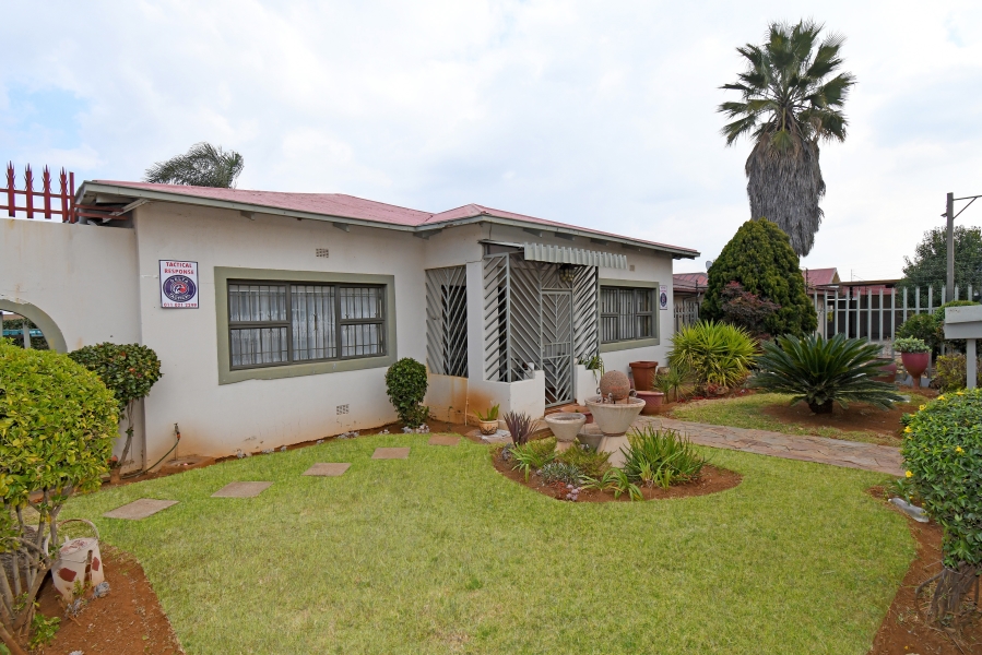 3 Bedroom Property for Sale in Crosby Gauteng