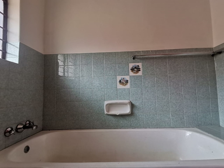 3 Bedroom Property for Sale in Robertsham Gauteng
