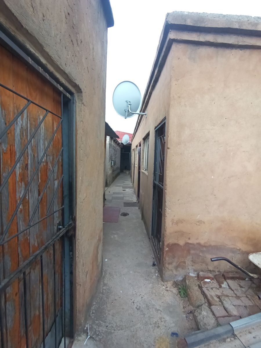 2 Bedroom Property for Sale in Cosmo City Gauteng