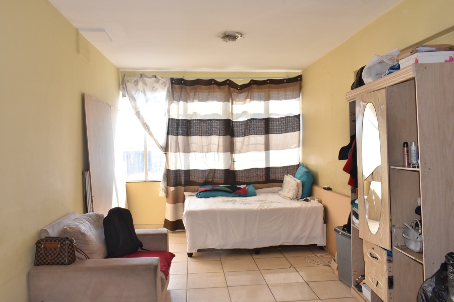 1 Bedroom Property for Sale in Sunnyside Gauteng