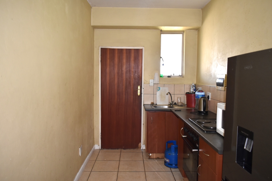 1 Bedroom Property for Sale in Sunnyside Gauteng