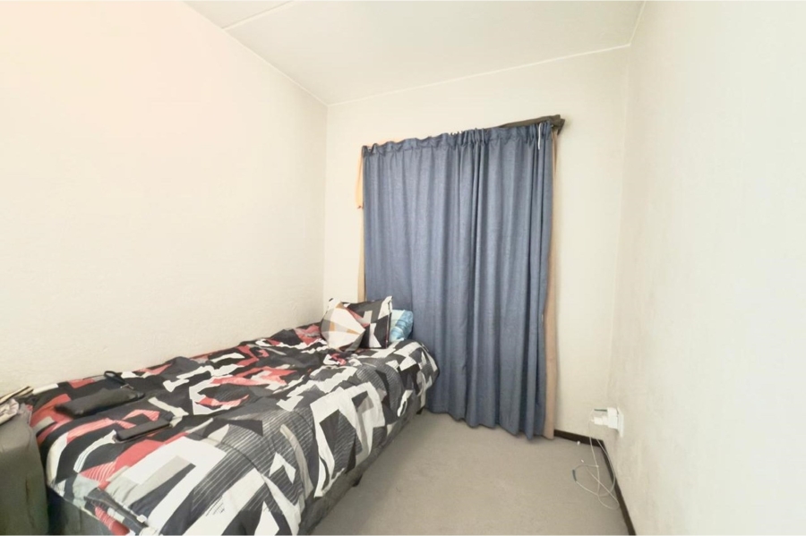 2 Bedroom Property for Sale in Broadacres Gauteng