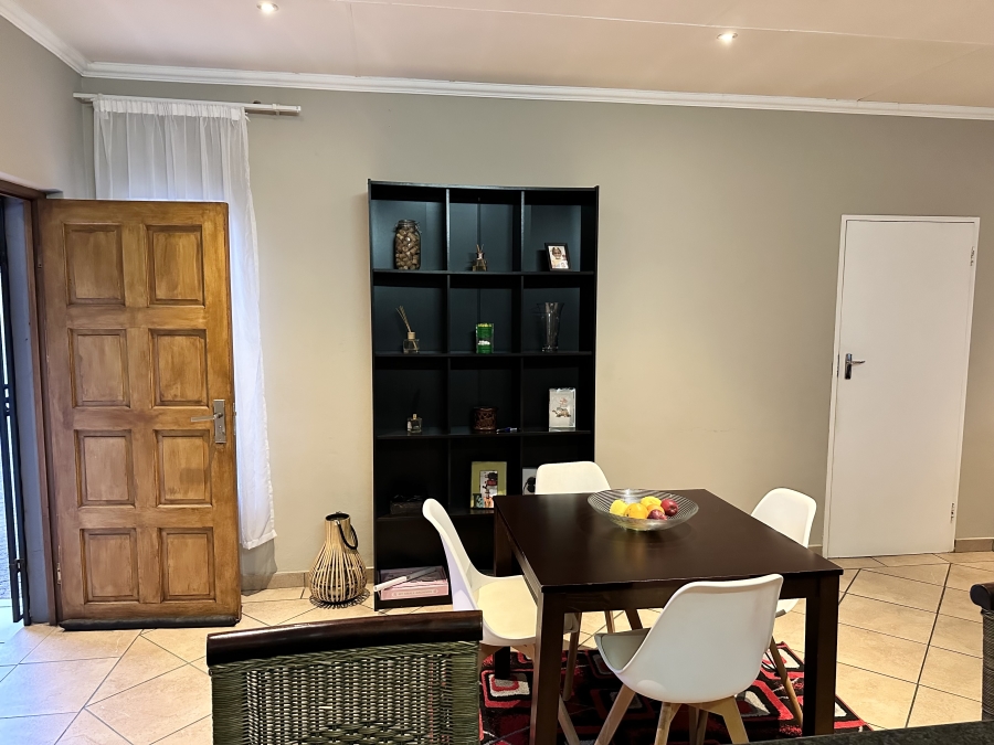 3 Bedroom Property for Sale in Thatchfield Estate Gauteng