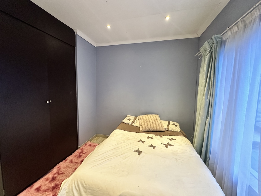 3 Bedroom Property for Sale in Thatchfield Estate Gauteng
