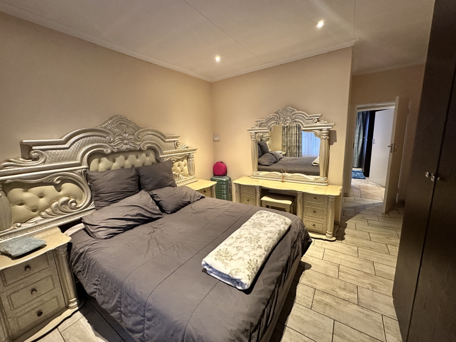 3 Bedroom Property for Sale in Thatchfield Estate Gauteng