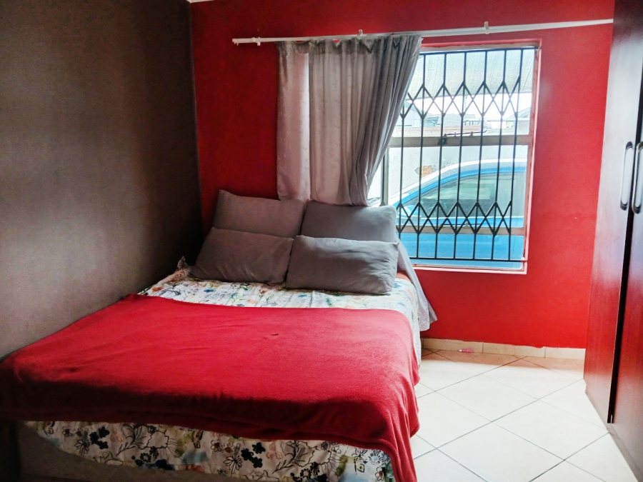 2 Bedroom Property for Sale in Witpoortjie Gauteng