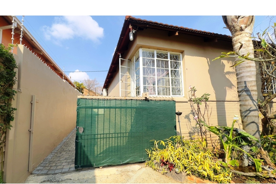4 Bedroom Property for Sale in Kensington Gauteng