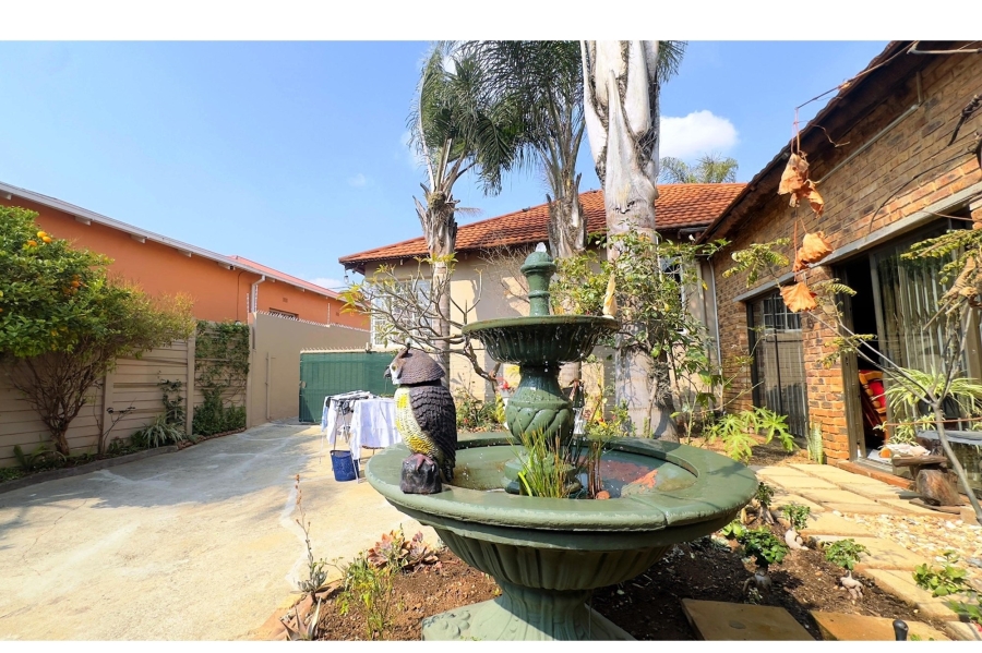 4 Bedroom Property for Sale in Kensington Gauteng