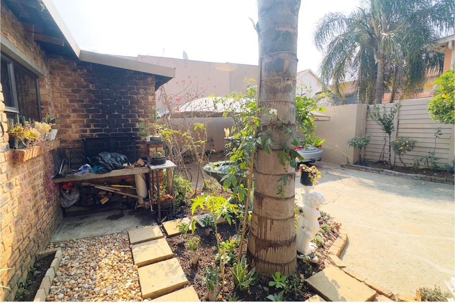 4 Bedroom Property for Sale in Kensington Gauteng