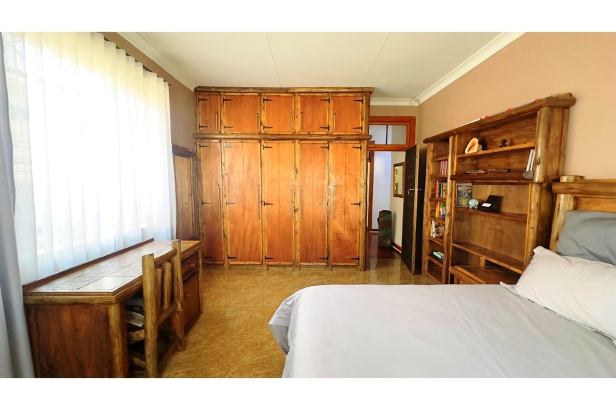 4 Bedroom Property for Sale in Kensington Gauteng