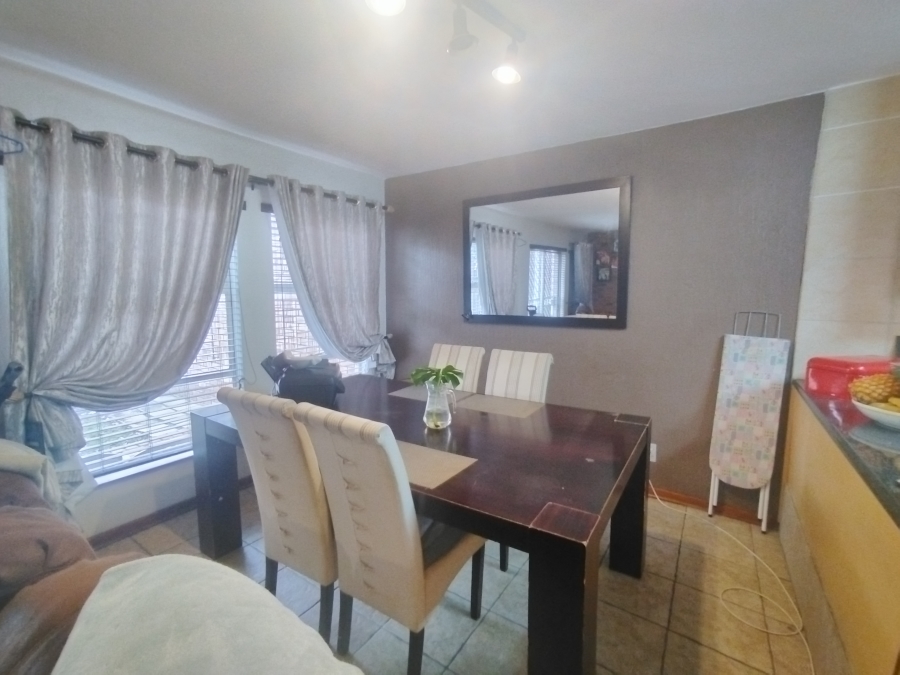 3 Bedroom Property for Sale in Elardus Park Gauteng