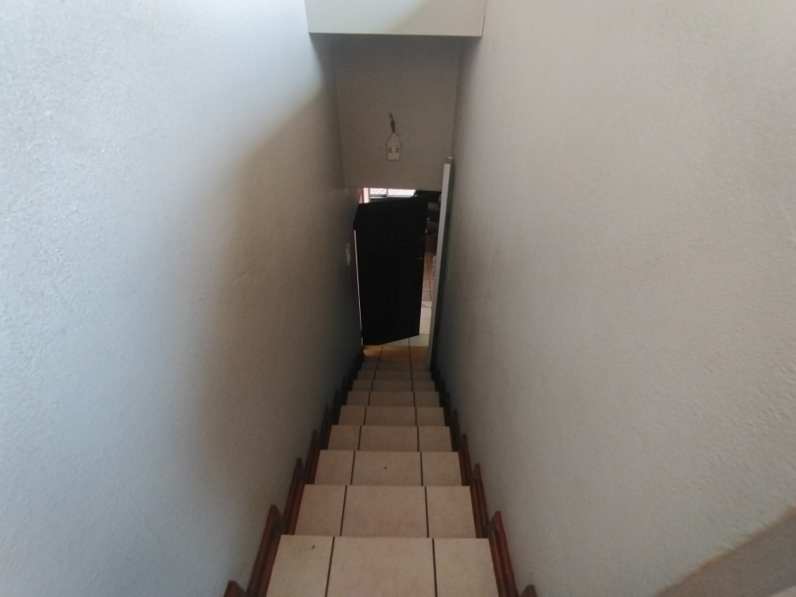 3 Bedroom Property for Sale in Elardus Park Gauteng