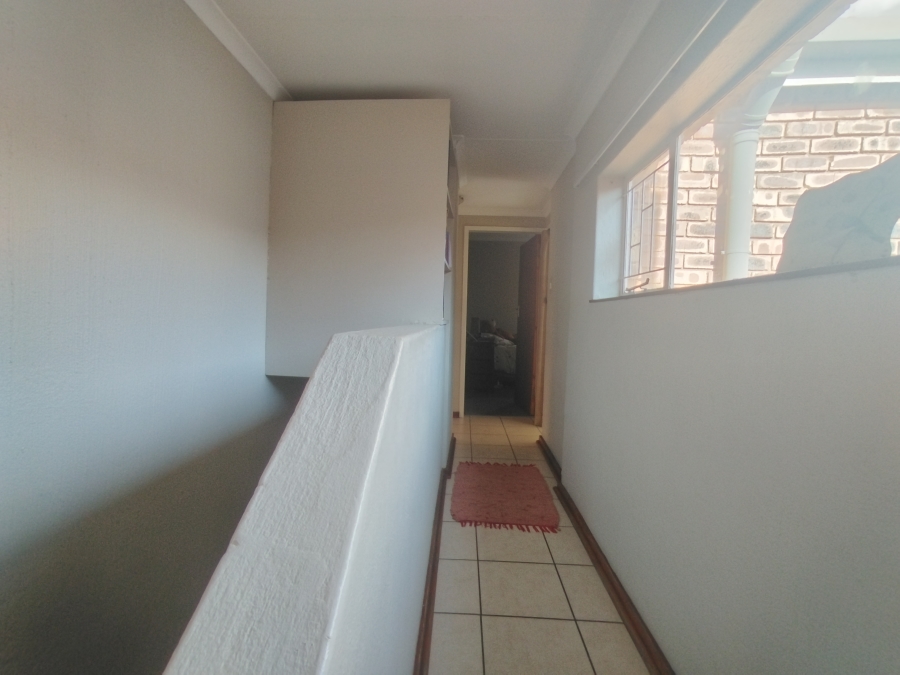 3 Bedroom Property for Sale in Elardus Park Gauteng