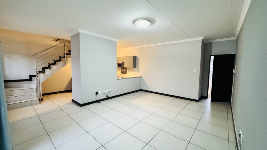 3 Bedroom Property for Sale in Halfway Gardens Gauteng