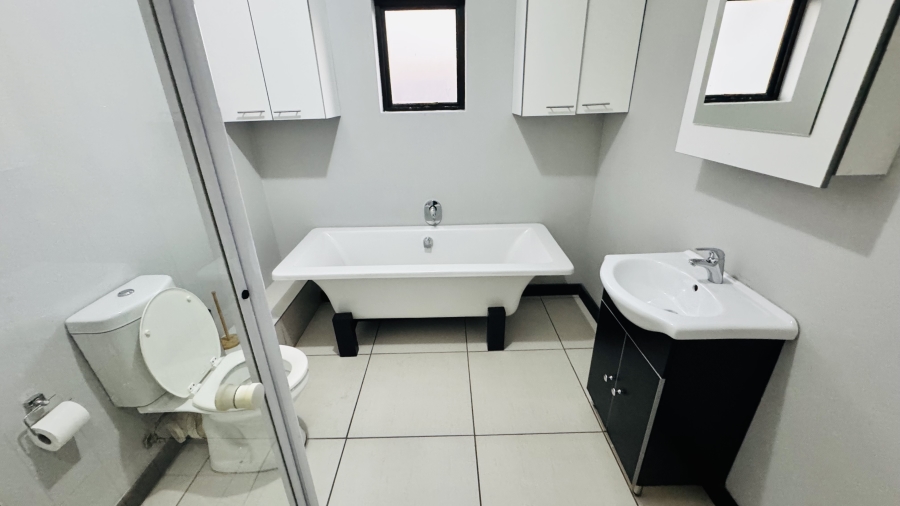 3 Bedroom Property for Sale in Halfway Gardens Gauteng