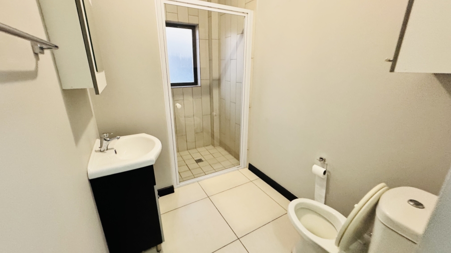 3 Bedroom Property for Sale in Halfway Gardens Gauteng
