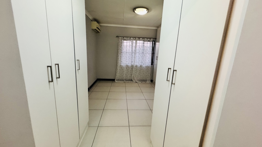 3 Bedroom Property for Sale in Halfway Gardens Gauteng