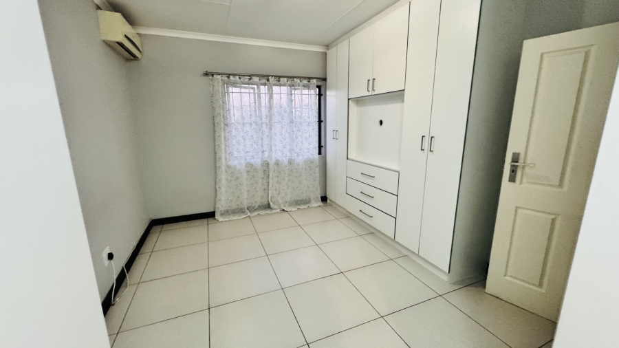 3 Bedroom Property for Sale in Halfway Gardens Gauteng