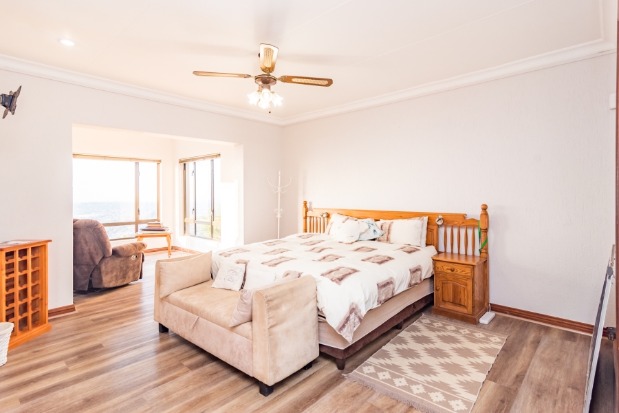 6 Bedroom Property for Sale in Constantia Kloof Gauteng