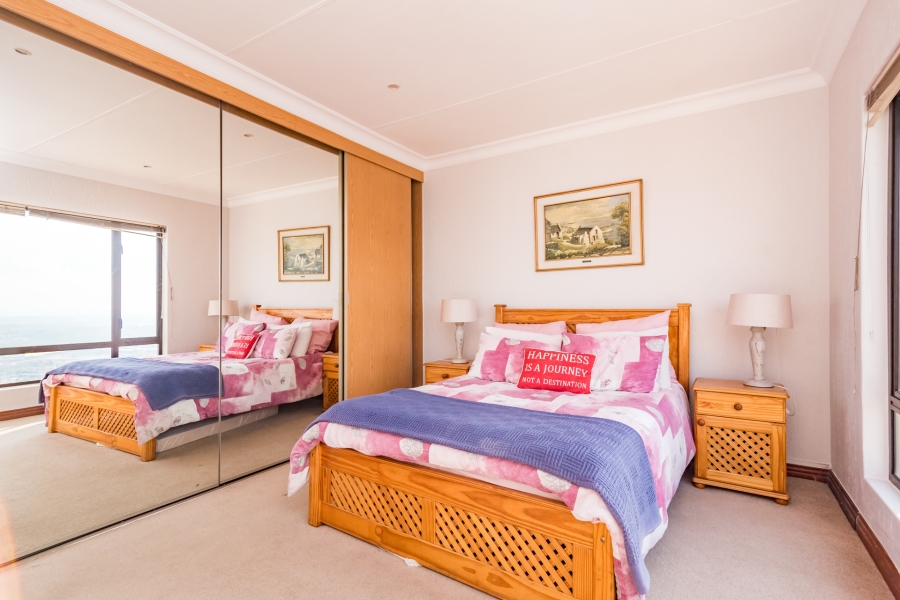 6 Bedroom Property for Sale in Constantia Kloof Gauteng