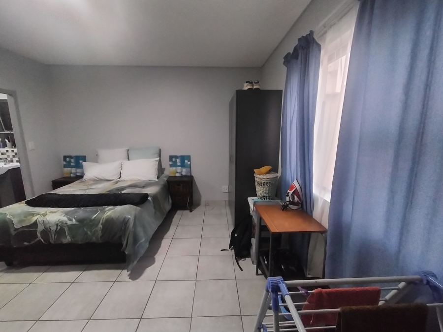 1 Bedroom Property for Sale in Pretoria North Gauteng