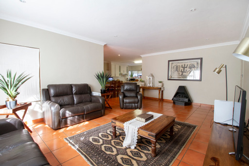To Let 3 Bedroom Property for Rent in Erasmuskloof Gauteng