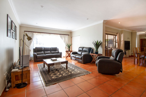 To Let 3 Bedroom Property for Rent in Erasmuskloof Gauteng