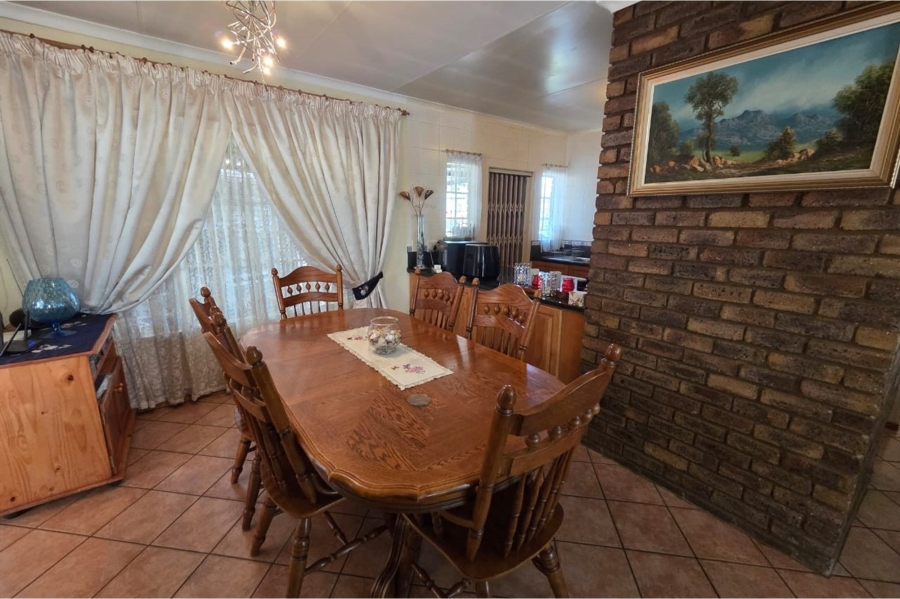 3 Bedroom Property for Sale in Rooihuiskraal North Gauteng