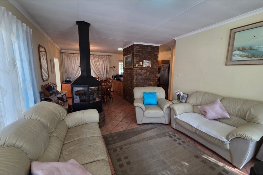 3 Bedroom Property for Sale in Rooihuiskraal North Gauteng