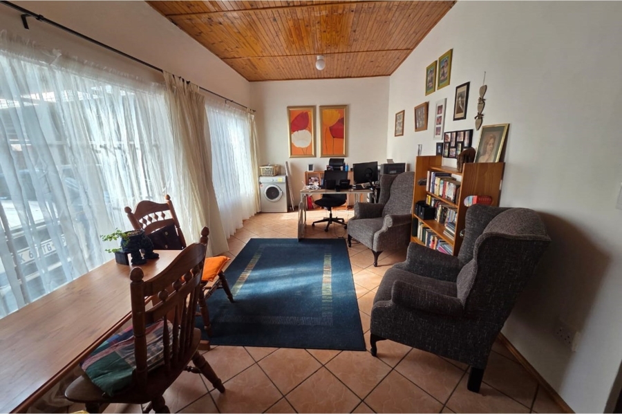 3 Bedroom Property for Sale in Rooihuiskraal North Gauteng