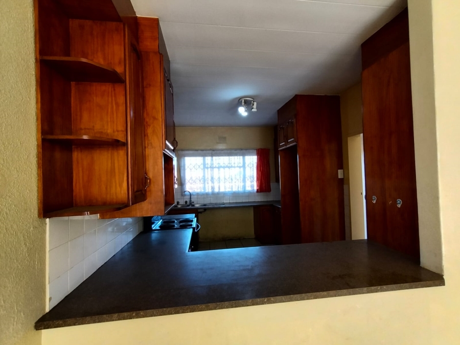 2 Bedroom Property for Sale in Vanderbijlpark CW 3 Gauteng