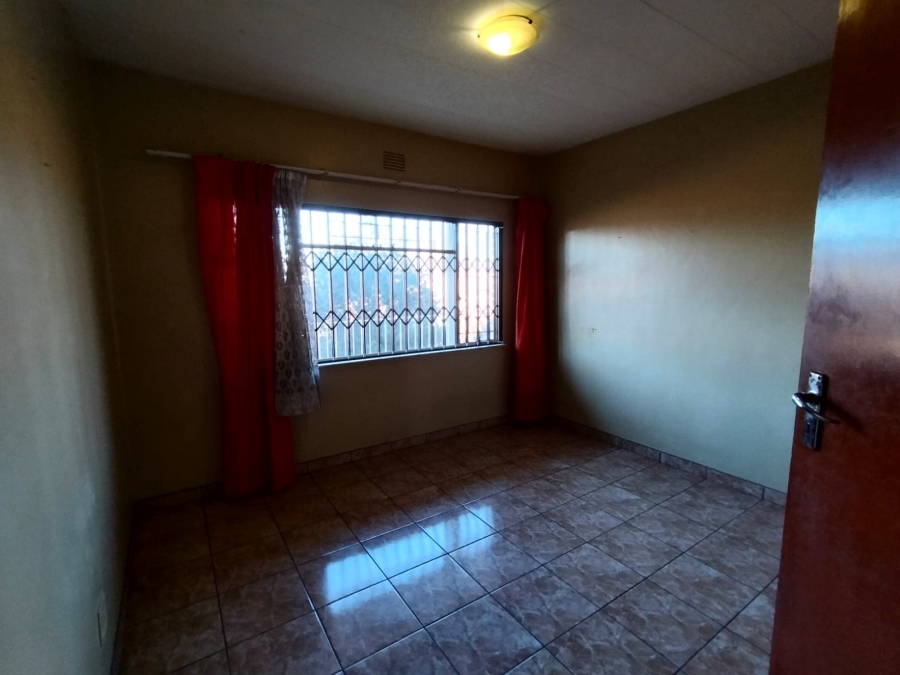 2 Bedroom Property for Sale in Vanderbijlpark CW 3 Gauteng