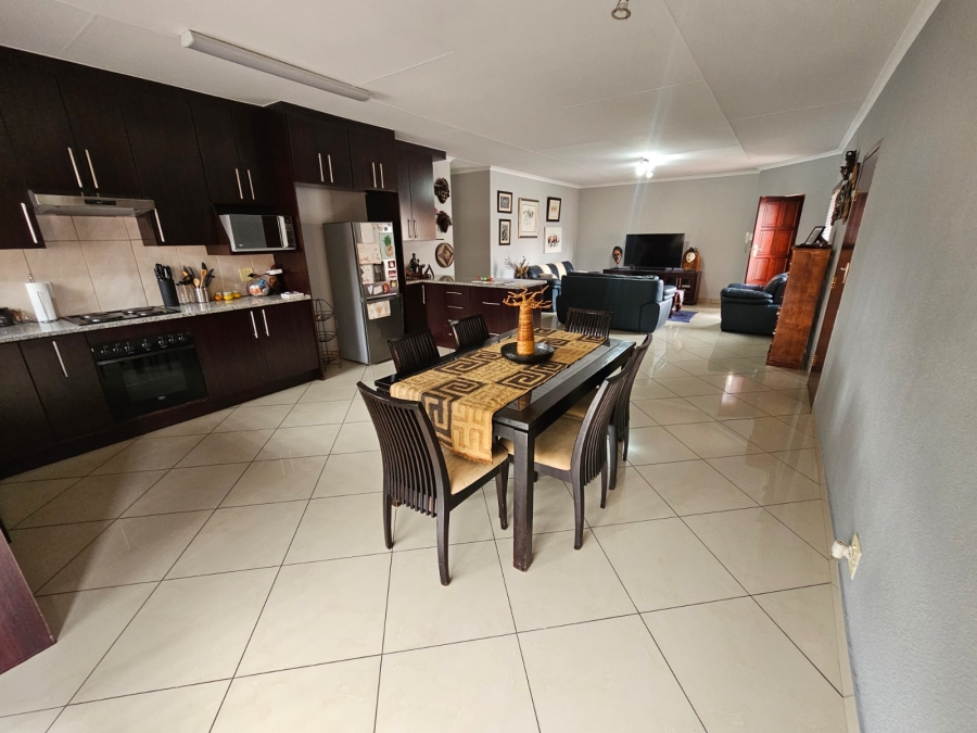 3 Bedroom Property for Sale in New Redruth Gauteng