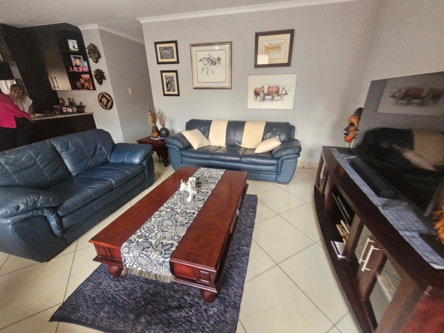3 Bedroom Property for Sale in New Redruth Gauteng