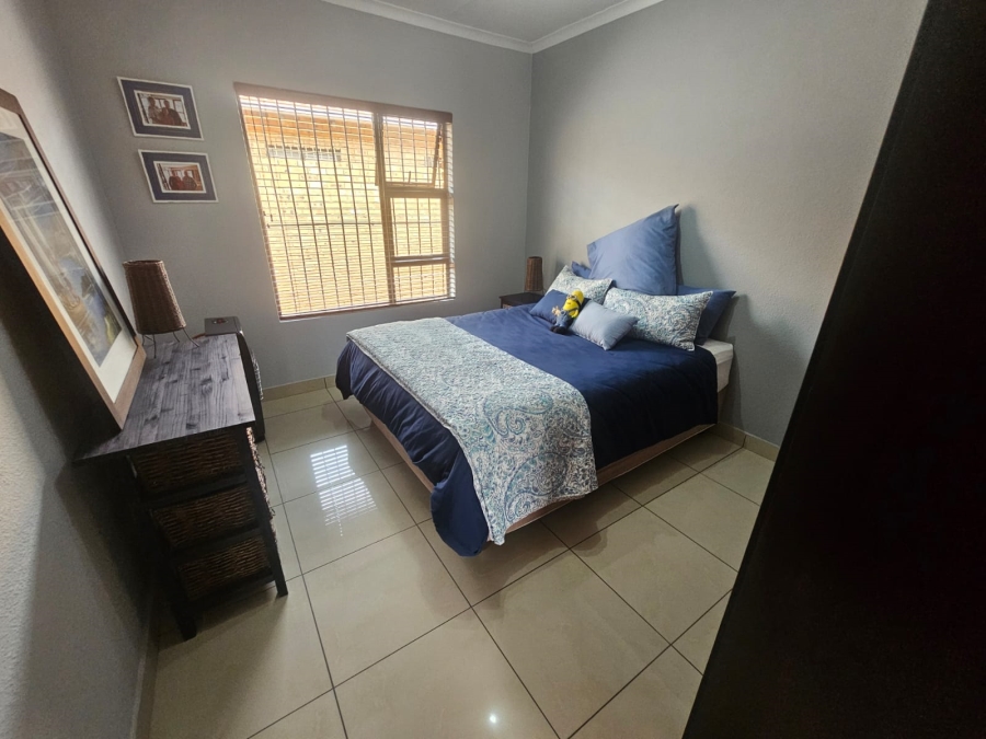 3 Bedroom Property for Sale in New Redruth Gauteng
