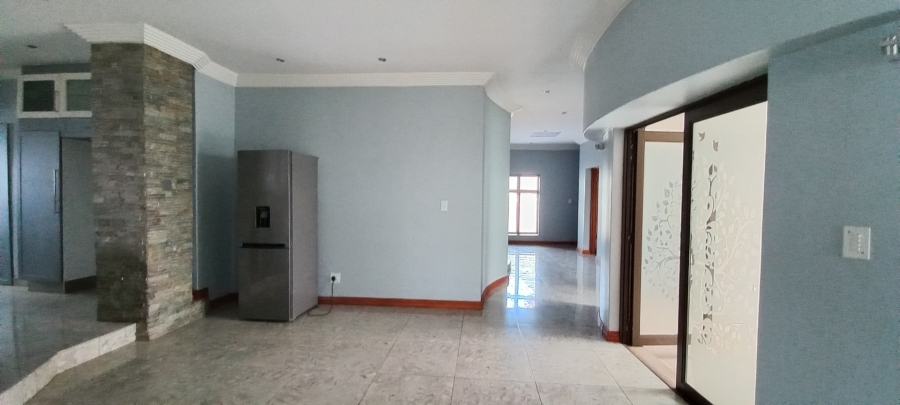 4 Bedroom Property for Sale in Helderwyk Gauteng