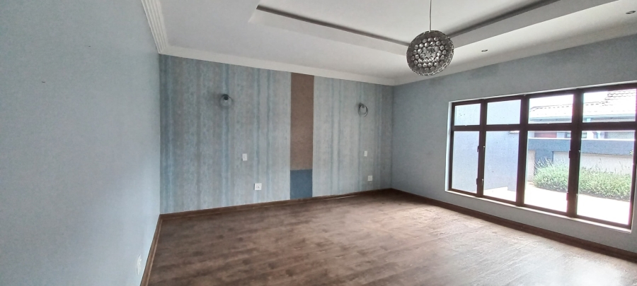 4 Bedroom Property for Sale in Helderwyk Gauteng