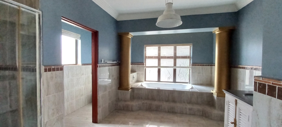 4 Bedroom Property for Sale in Helderwyk Gauteng