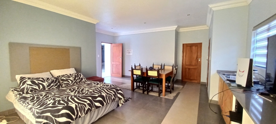 4 Bedroom Property for Sale in Helderwyk Gauteng