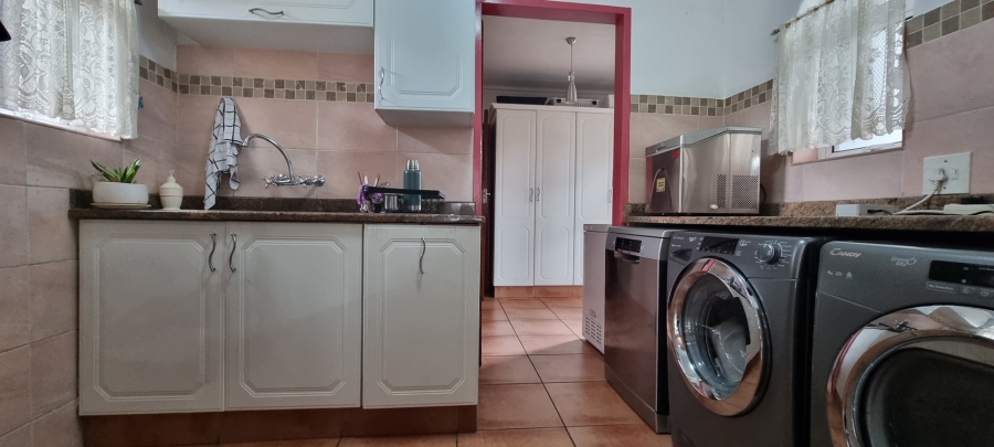 3 Bedroom Property for Sale in Sunward Park Gauteng