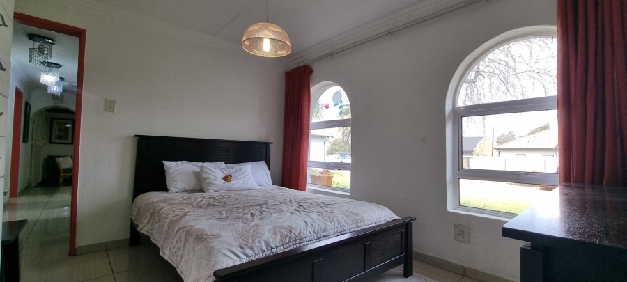 3 Bedroom Property for Sale in Sunward Park Gauteng